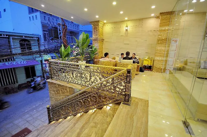 Boss Hotel Nha Trang 4*,