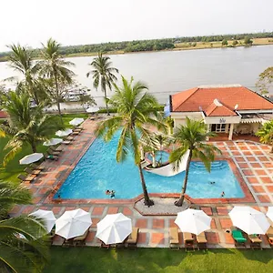 Aparthotel Riverside Serviced