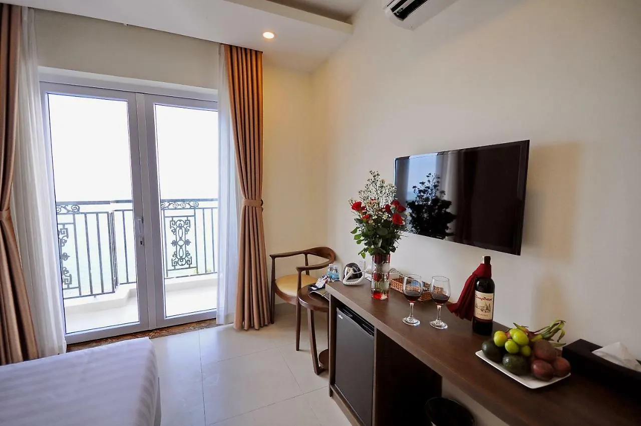 ****  Boss Hotel Nha Trang Vietnam